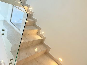 CASA SEMINUEVA EN VENTA EN PARQUE VERACRUZ LOMAS DE ANGELÓPOLIS PUEBLA CHOLULA