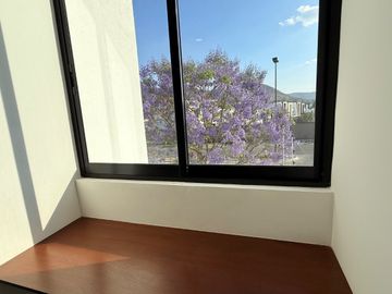 CASA SEMINUEVA EN VENTA EN PARQUE VERACRUZ LOMAS DE ANGELÓPOLIS PUEBLA CHOLULA