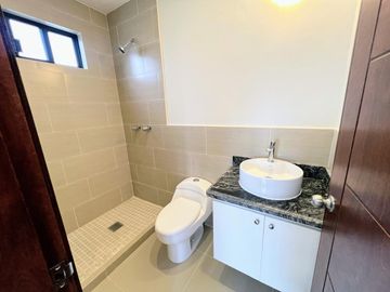 Casa Nueva en Venta en Tecate