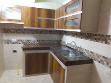 VENTA CASA VILLA DEL PRADO VEHICULAR - DOS PISOS (UNIFAMILIAR)