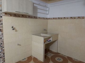 VENTA CASA VILLA DEL PRADO VEHICULAR - DOS PISOS (UNIFAMILIAR)