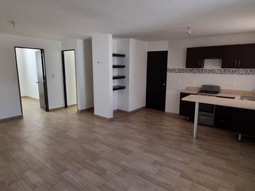 Se vende la torre de Departamentos, son 4 en total y cada uno con 2 recamaras. Se encuentra a 5 calles del Club Campestre.