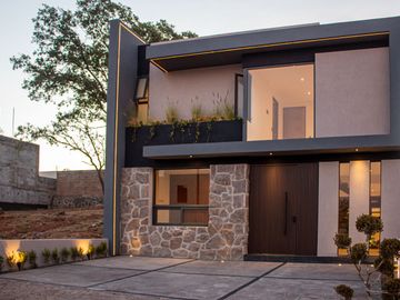 Casa en venta Morelia, Altozano.