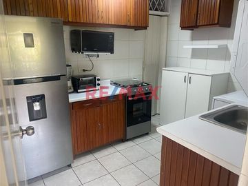 Alquiler Departamento Amoblado Y Equipado En 2Do Piso Vista A Parque
