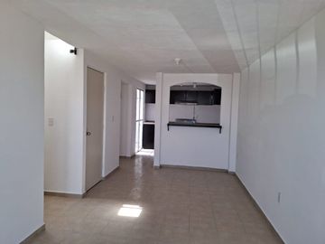 Linda Casa muy bien ubicada, Fraccionamiento Cafetales