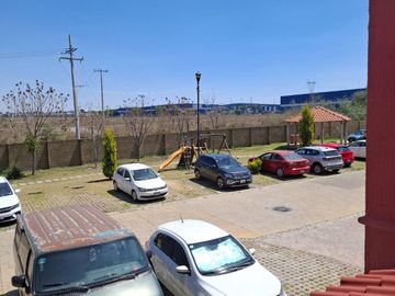 Linda Casa muy bien ubicada, Fraccionamiento Cafetales