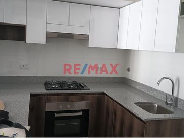 ¡Vive En El Corazón De Jesús María! Departamento En Alquiler En Av. San Felipe