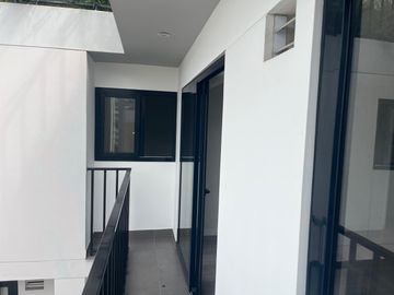 VENDO LINDO DUPLEX DE ESTRENO 1DORM CON JARDIN Y TERRAZA MAS AREA SOCIAL TERRAZA, PISICINAA, BBQ Y BAR EN MIRAFLORESS