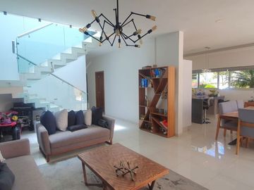 Casa en Venta La Rioja Los Gavilanes Tlajomulco Guadalajara