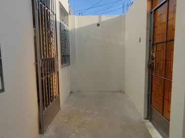 Acogedora Casa Frente a Parque - Sol de Ica Los Portales IX