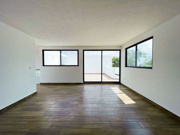 CASA EN VENTA EN METEPEC