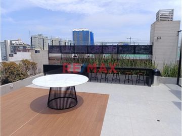 Dpto Amoblado!!!! Vive En La Zona Mas Tranquila Y Residencial De Miraflores, A Pocas Cuadras De La Av. Ejercito Y Av. Santa Cruz. A Solo 2 Cuadras Del