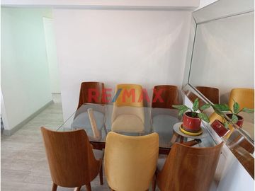 Dpto Amoblado!!!! Vive En La Zona Mas Tranquila Y Residencial De Miraflores, A Pocas Cuadras De La Av. Ejercito Y Av. Santa Cruz. A Solo 2 Cuadras Del