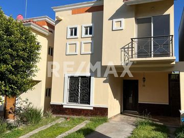 CASA EN VENTA EN VERONA RESIDENCIAL (SANTA FE)