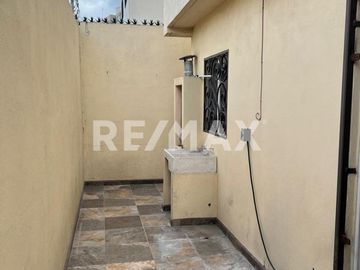 CASA EN VENTA EN VERONA RESIDENCIAL (SANTA FE)