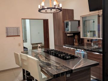 Venta de Casa en Colonia Amorada en Carretera Nacional