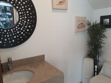 Venta de Casa en Colonia Amorada en Carretera Nacional