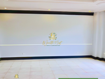 KGHL009 - Well-maintained 4-bedroom property in BF HOMES