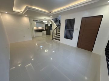 KGHL014 - 4 Bedroom in Greenwoods Executive Village