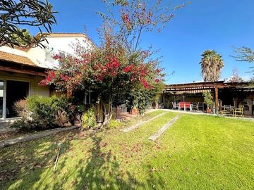 Casa Provenzal, Piedra Roja, Chicureo Oriente
