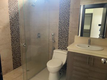 VENDO ESPECTACULAR DEPARTAMENTO EN LA PUNTILLA