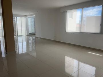 VENDO ESPECTACULAR DEPARTAMENTO EN LA PUNTILLA