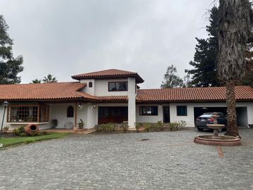Vendo Parcela en Condominio El Trébol – Calera de Tango