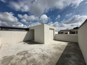 Casa de venta en Quito, sector de Llano Grande