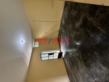 Venta De Amplia Casa En El Callao – Super Oportunidad Precio Por Metro Cuadrado De Locura