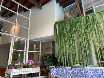 Venta de hermosa casa frente al Club el Golf Los Inkas