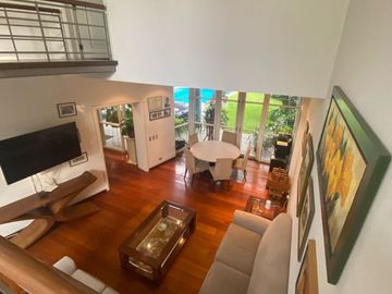 Venta de hermosa casa frente al Club el Golf Los Inkas