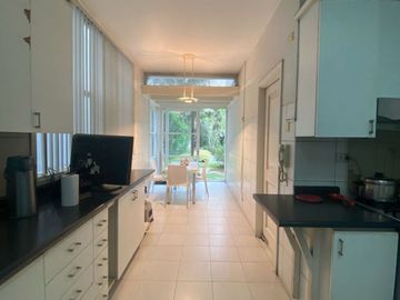 Venta de hermosa casa frente al Club el Golf Los Inkas