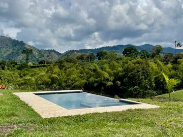 Extraordinaria casa campestre Combia - Pereira, Colombia