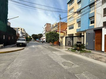 OCASION!! VENDO CASA EN SAN MIGUEL PARA REMODELAR O PROYECTO