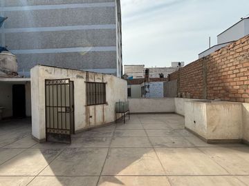 OCASION!! VENDO CASA EN SAN MIGUEL PARA REMODELAR O PROYECTO