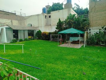 VENTA DE CASAS CON PISCINA EN COMUN EN CONDOMINIO, URB. SANTA MARIA, CHOSICA