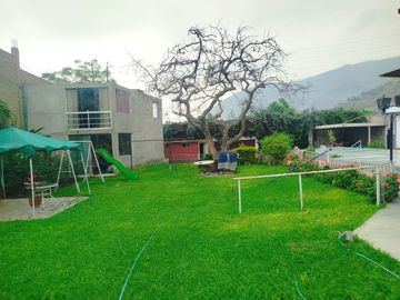 VENTA DE CASAS CON PISCINA EN COMUN EN CONDOMINIO, URB. SANTA MARIA, CHOSICA