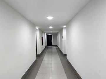 ¡Oportunidad Vendo Suite en Edificio Quo Luxury Apartments, frente Mall del Sol!