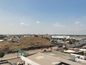 ¡Oportunidad Vendo Suite en Edificio Quo Luxury Apartments, frente Mall del Sol!
