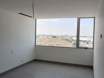 ¡Oportunidad Vendo Suite en Edificio Quo Luxury Apartments, frente Mall del Sol!