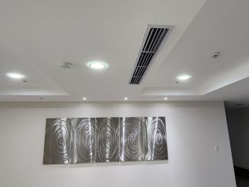 ¡Oportunidad Vendo Suite en Edificio Quo Luxury Apartments, frente Mall del Sol!
