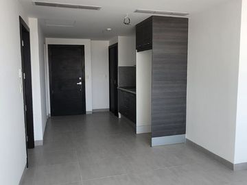 ¡Oportunidad Vendo Suite en Edificio Quo Luxury Apartments, frente Mall del Sol!