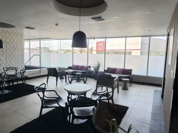 ¡Oportunidad Vendo Suite en Edificio Quo Luxury Apartments, frente Mall del Sol!