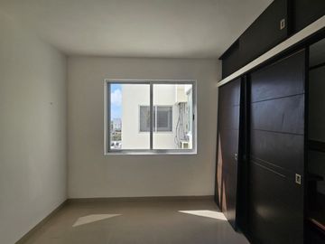 Departamento Frente a la Alberca