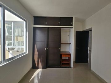 Departamento Frente a la Alberca