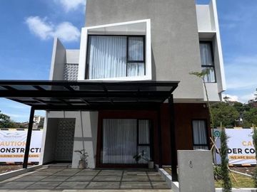 RUMAH DIJUAL PERUMAHAN ELIT DI DAGO BANDUNG | RUMAH DAGO KOTA BANDUNG CISITU 2 LANTAI +ROOFTOP MURAH