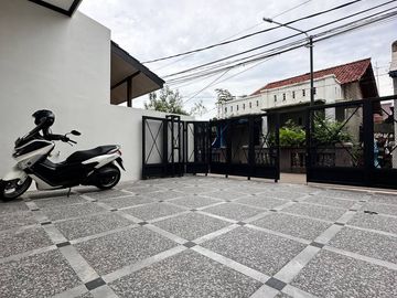 Dijual Rumah SIAP HUNI Non Cluster Strategis MURAH Dekat Tol Brigif Cinere  Kota Depok Jual [AR069]