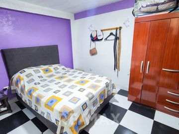 Venta De Bonita Casa En Vmt
