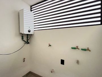 PENTHOUSE CENTRICO EN COLONIA ALAMITOS CERCA DE AV MERIANO JIMENEZ