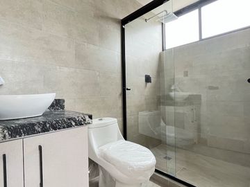 PENTHOUSE CENTRICO EN COLONIA ALAMITOS CERCA DE AV MERIANO JIMENEZ